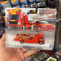 Hotwheels Team Transport Nissan Silvia S15 & Aero Lift 1:64 Scale Diecast