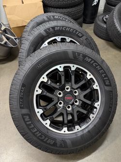 18” Toyota Tundra TRD OEM wheels and tires