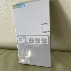 screen protector 6.1 clean