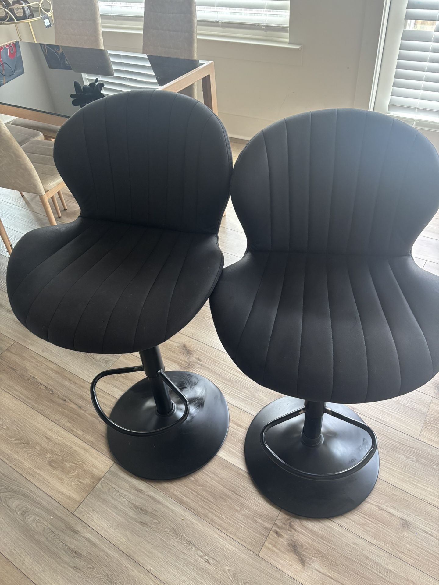 Bar Stools 