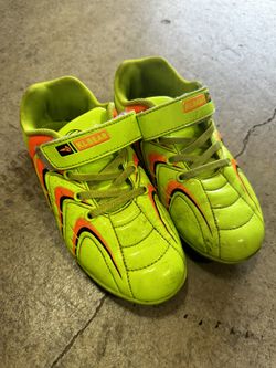 Soccer Shoes Football 3.5 Running Shoes 