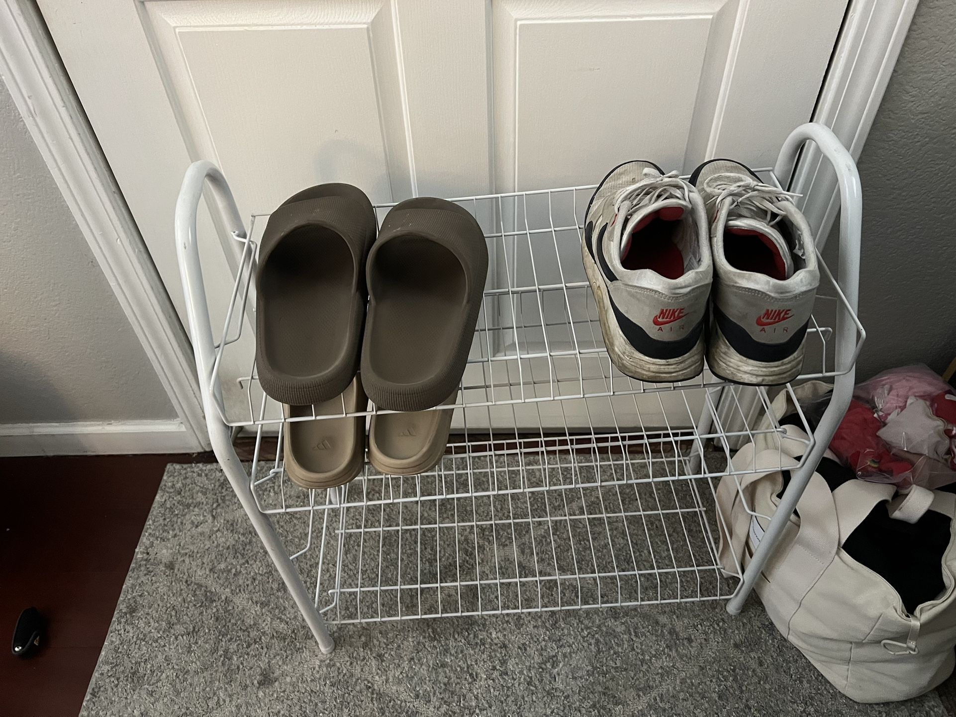 Wire Shoe Rack 