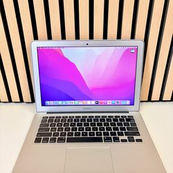 MacBook Air 13” Laptop Apple🍎Intel Core i7/8GB RAM/256GB⚡️Microsoft Office Word Excel,Logic,Final Cut💻 1 Year Warranty✅ $0 Down Finance Available