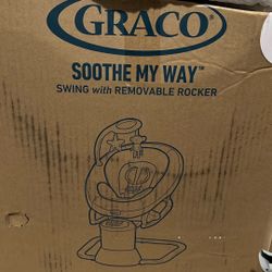 Graco Baby Swing Like New With Extra Parts 