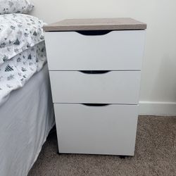 Drawer Set/Cabinet