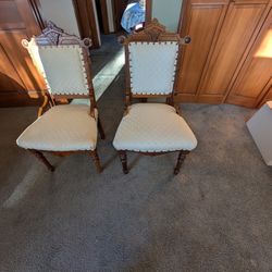 Beautiful Antique Eastlake parlour chair set
