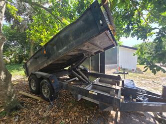 Used, dump Trailer 7x14 "2007" has some minor rust, but still solid and functional clean documentation in hand ✋️ READ DESCRIPTION FIRST, LEA PRIMERO.