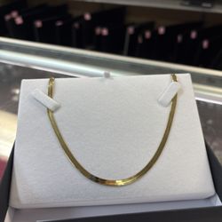 14k Herringbone Necklace