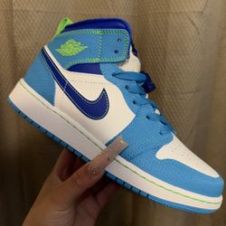 Jordan Mid 5.5 Youth 