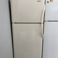 FRIGIDAIRE 30” BEIGE TOP AND BOTTOM REFRIGERATOR 
