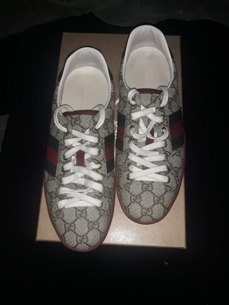 Gucci shoes