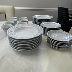 39 Piece Vintage China Nanjing Green Pagoda Porcelain & Silver