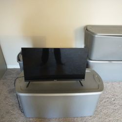 Hisense TV Basically New 