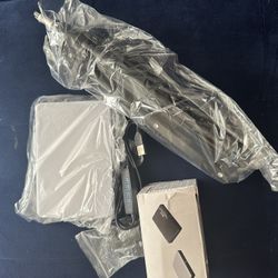 MUST GO!! BRAND NEW “LED RING FULL LIGHT WITH TRI POD AN ACCESSORY MUST GO!! $50