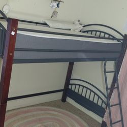 Litera . No Tiene El Sillon Que Ba Abajo