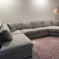 Living Spaces ASPEN Down-Filled Sectional Sofa with Pull-Out Sleeper – Excellent Condition
