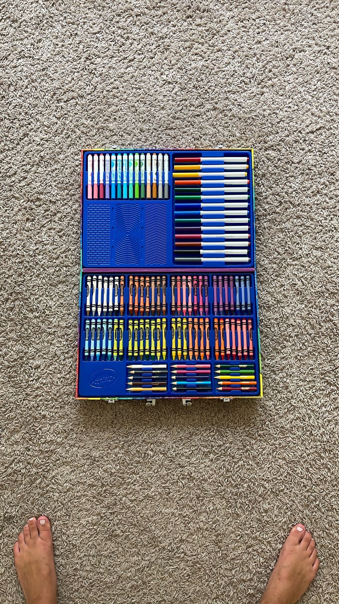 Coloring Activity Briefcase Like New $5