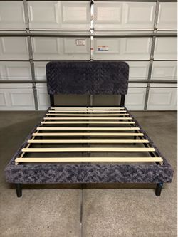 Full bed frame