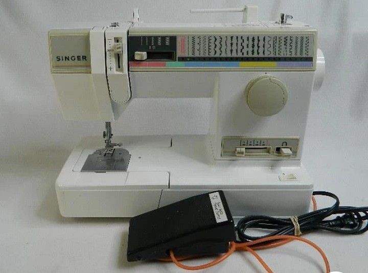 Singer Sewing Machine