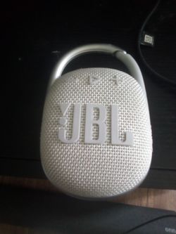 JBL clip Bluetooth speaker