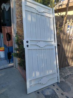 Screenfront. Door