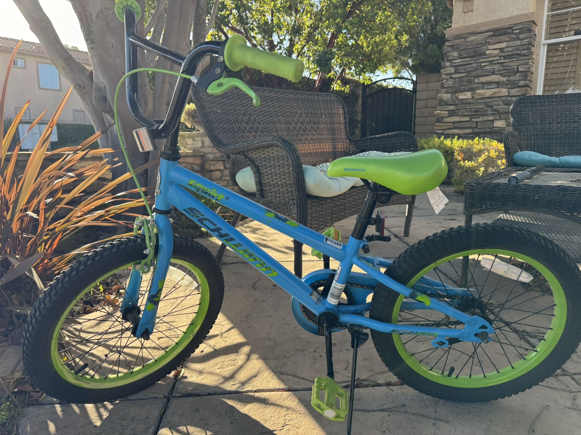 Kids Schwinn Bicycle 18”