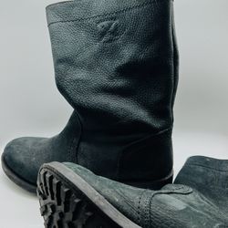 Boden women boots size 37 uk or 6 us in black with orange accents