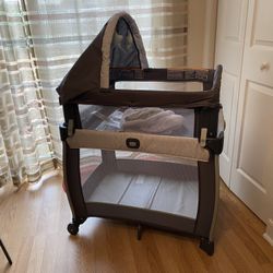 Graco MyView 4 in 1 Bassinet
