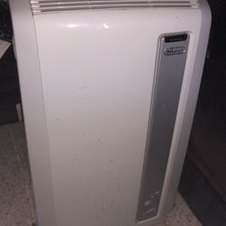 De'Longhi 3-in-1 Portable Air Conditioner, Dehumidifier & Fan 