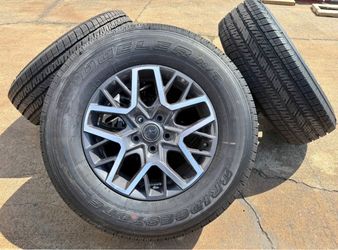 FREE DELIVERY 5x 18” 2025 Jeep Wrangler wheels Sahara Gladiator overland Bridgestone 255/70/18