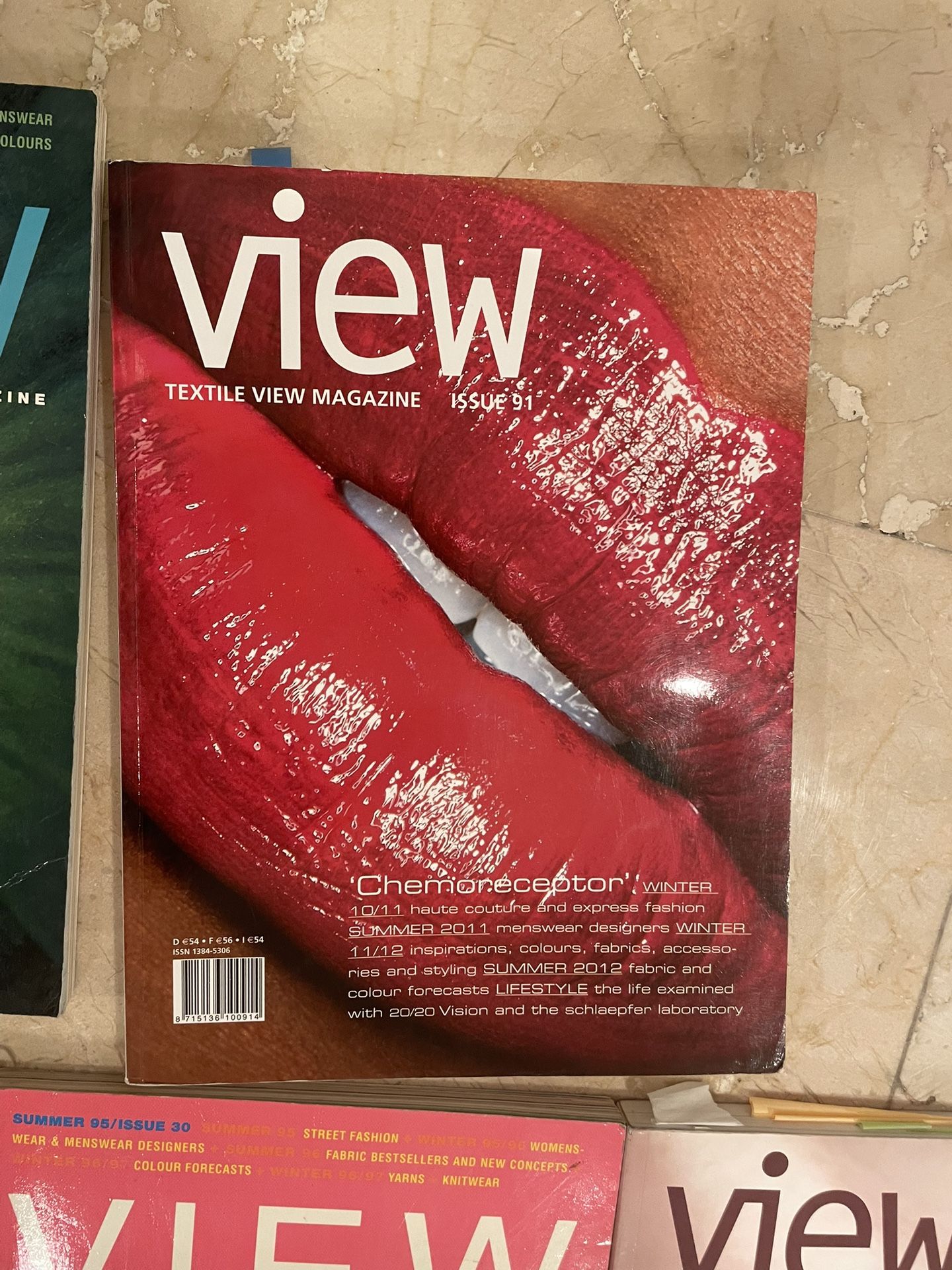 Professional Fashion Textile Forecast Book