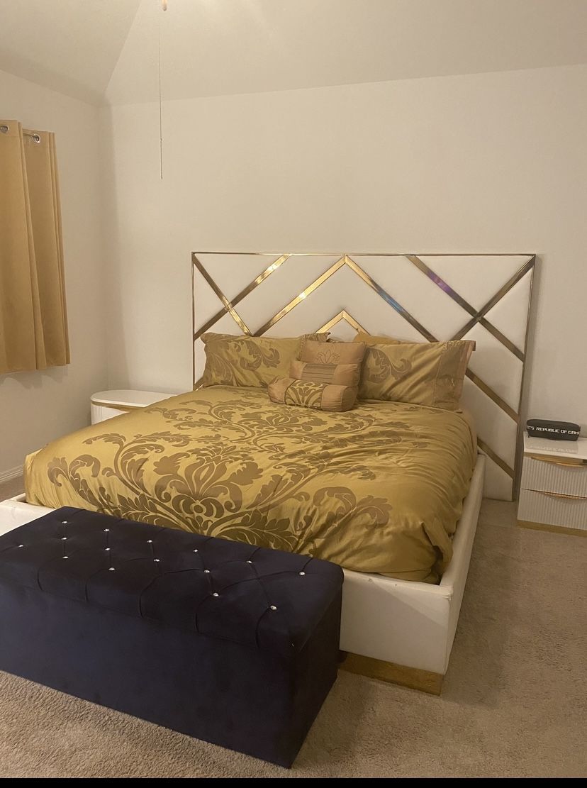 Bedroom set lacquer, beautiful must got divorced