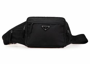 Waist over chest nylon bag