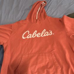 Cabelas Sweater 