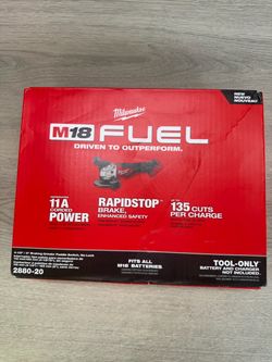 Milwaukee M18 FUEL 18V Lithium-Ion Brushless Cordless 4-1/2 in./5 in. Grinder w/Paddle Switch