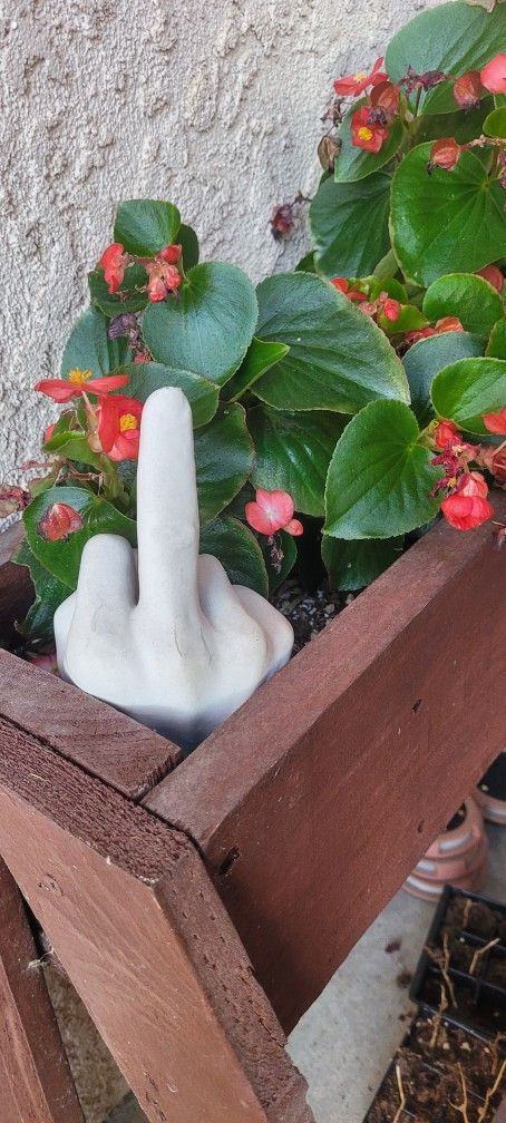Cement Muddle Finger 1:1 Scale