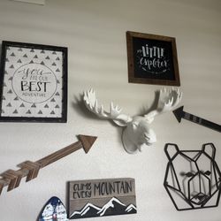 Boys Room Decor 