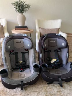 2 Safety 1st Car Seats (Grow and Go)
