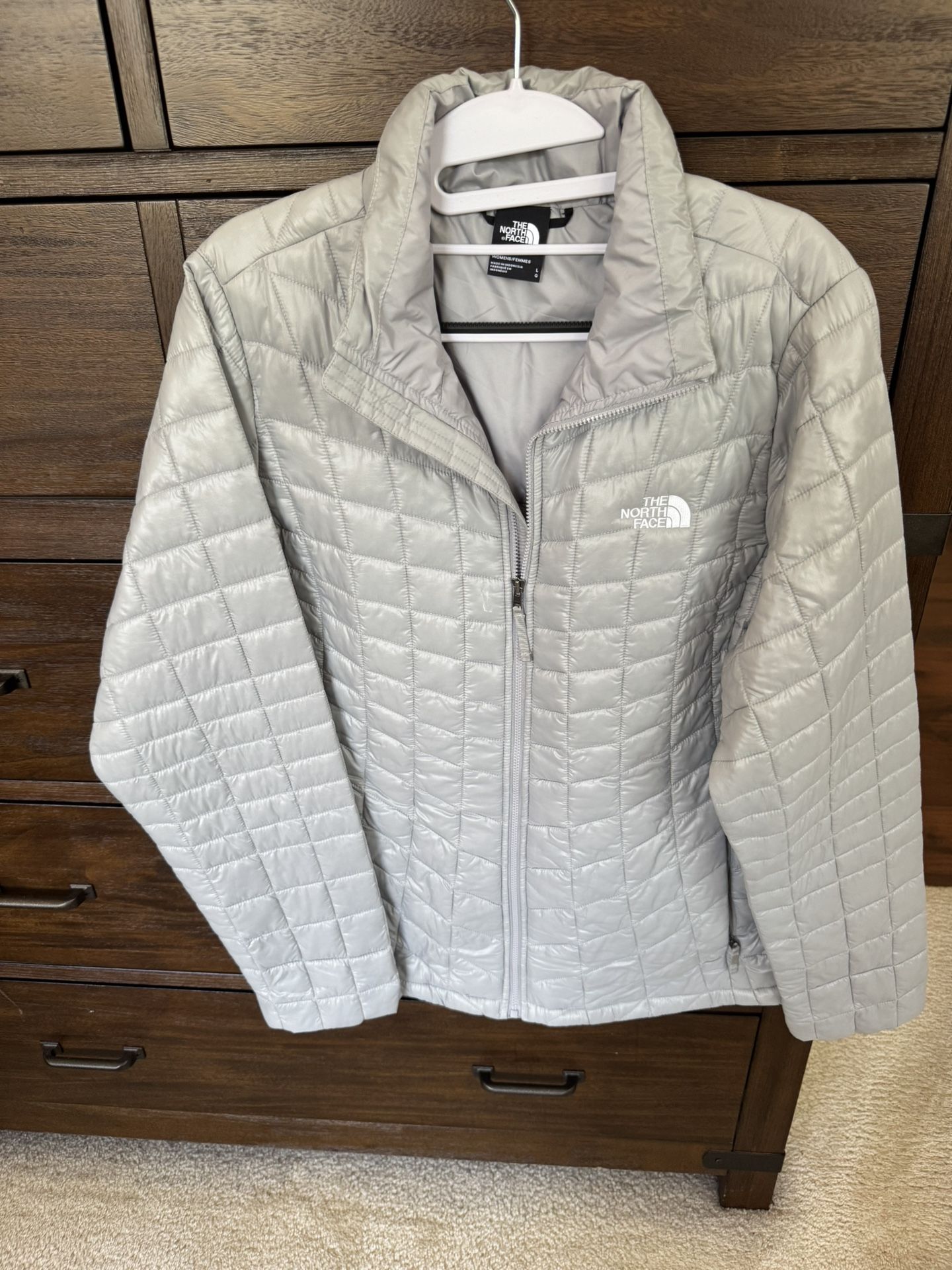 North Face Jackets Woman Size Large