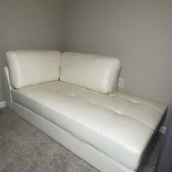 White Faux Leather L-Shaped Right-Facing Chaise Sectional Sofa. BRAND NEW!