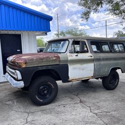 1965 Suburban 4x4