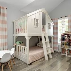 Bunkbed Pottery Barn Treehouse with Mattresses