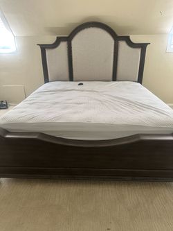 Cal King Bed