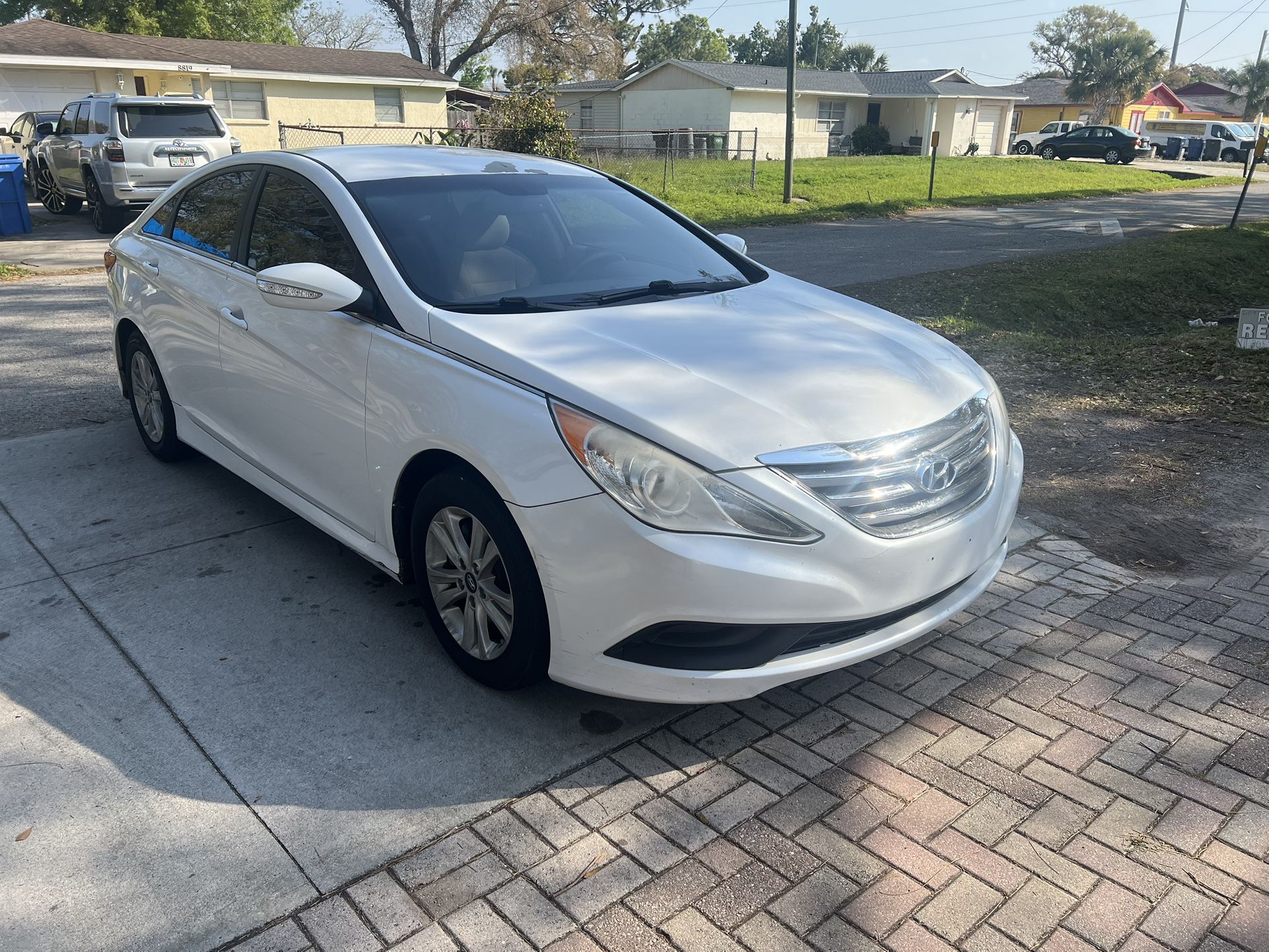 2014 Yundai Sonata
