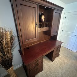 Aspen Home Grand Wooden Desk Hutch