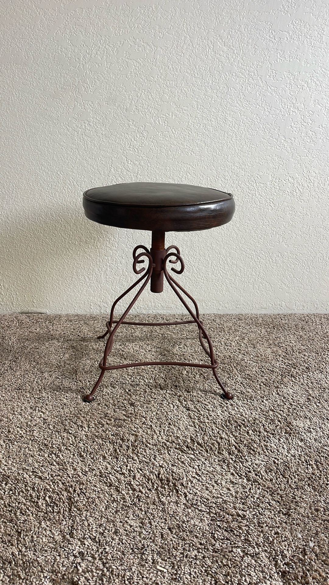 Swivel Stool