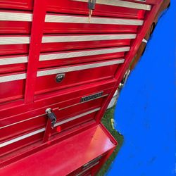 Tool Box Have The 3 Keys 