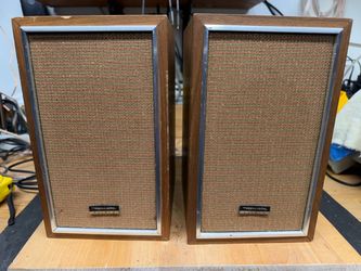 vintage pair -Realistic Solo-2 speaker cabinets only
