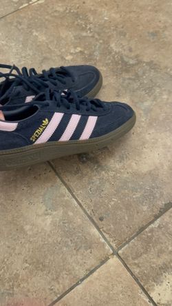 Adidas Spezial size 3.5