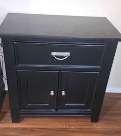 High quality Klaussner Night stand furniture